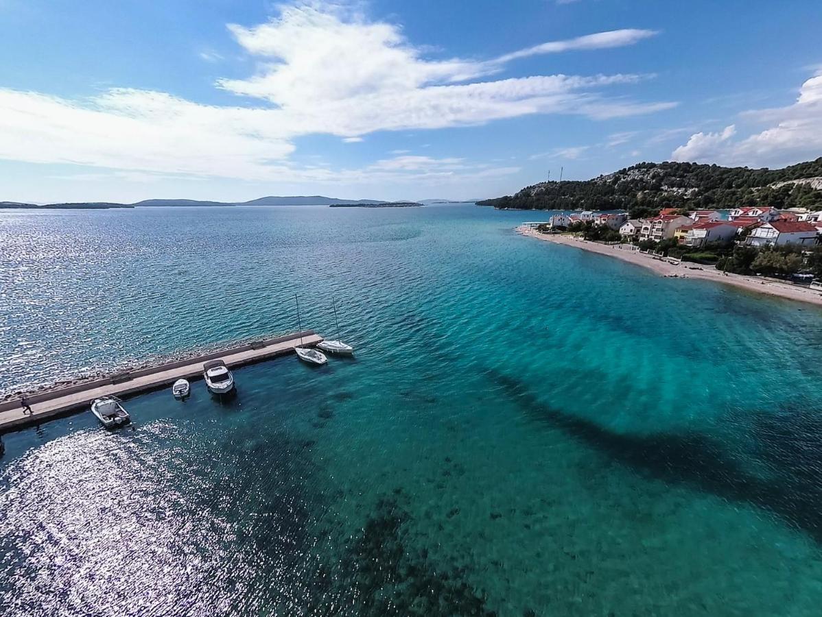 Studio Apartment By The Sea Σίμπενικ Εξωτερικό φωτογραφία